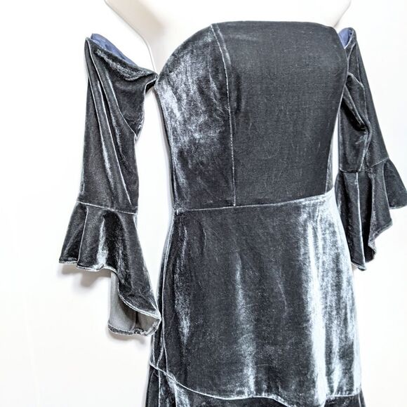 NWT REVOLVE NBD Adelita Velvet Ruffle Dress S - Picture 3 of 9
